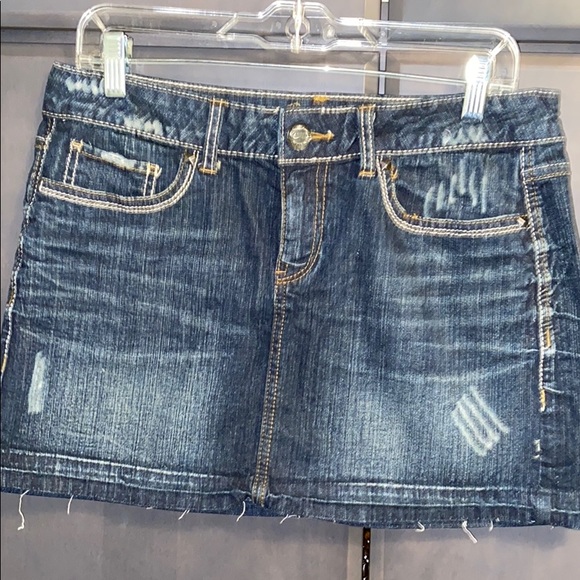 Jean skirt - Picture 1 of 4